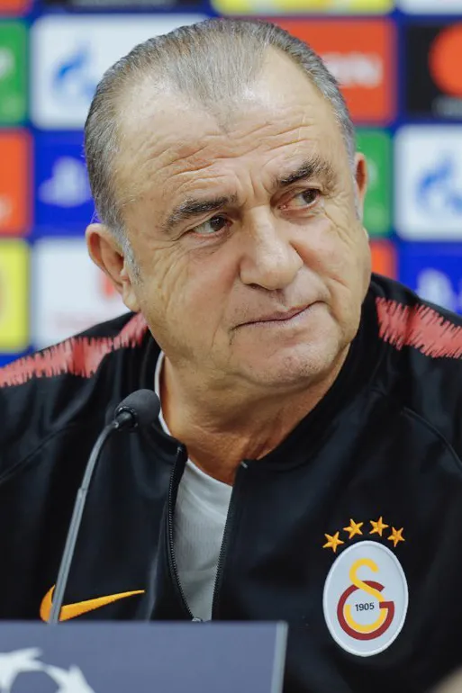 Potret Fatih Terim manajer legendaris Galatasaray dan AC Milan