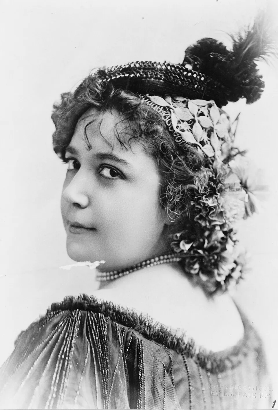 Potret Fay Templeton aktris dan penyanyi legendaris panggung Broadway