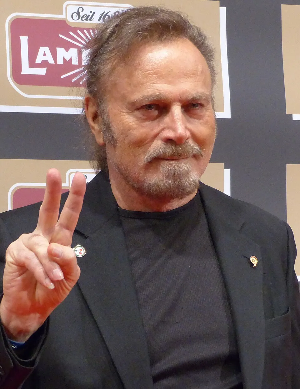 Aktor senior Italia Franco Nero dalam sebuah acara festival film