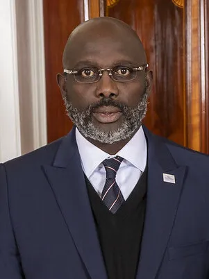 Profil George Weah legenda sepak bola dunia dan mantan Presiden Liberia