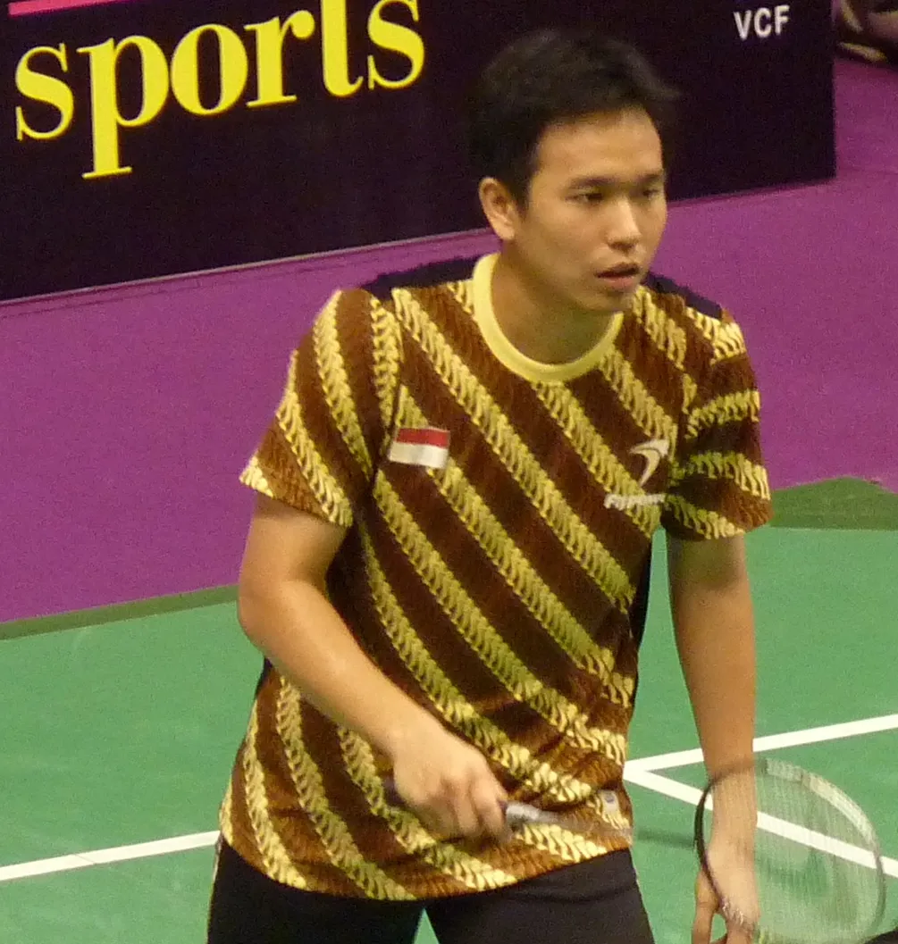 Potret pebulu tangkis legendaris Indonesia Hendra Setiawan di arena pertandingan