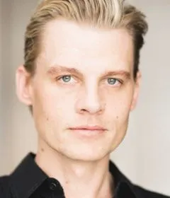 Aktor Broadway Jeffrey Carlson pemeran Zoe Luper di All My Children
