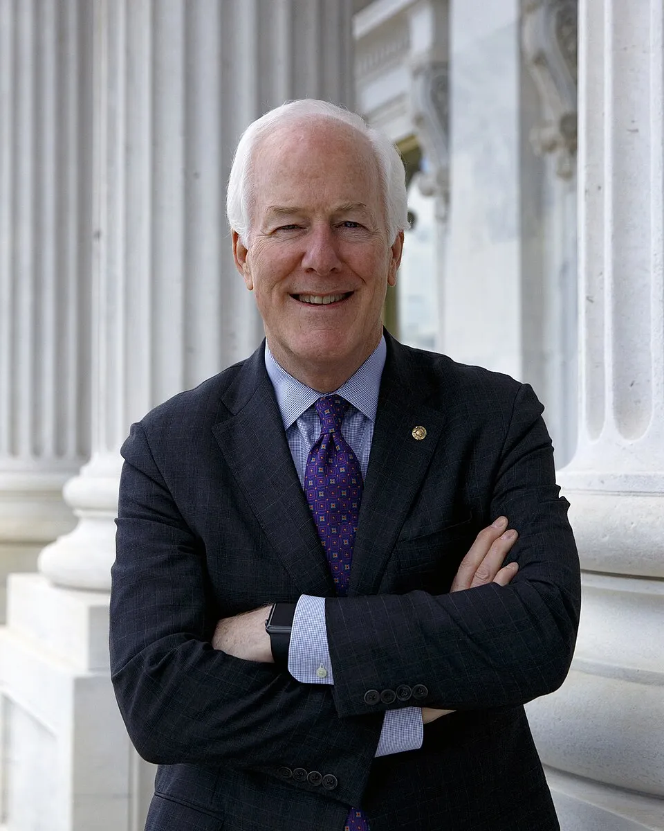 Potret John Cornyn sebagai politikus dan senator senior Amerika Serikat