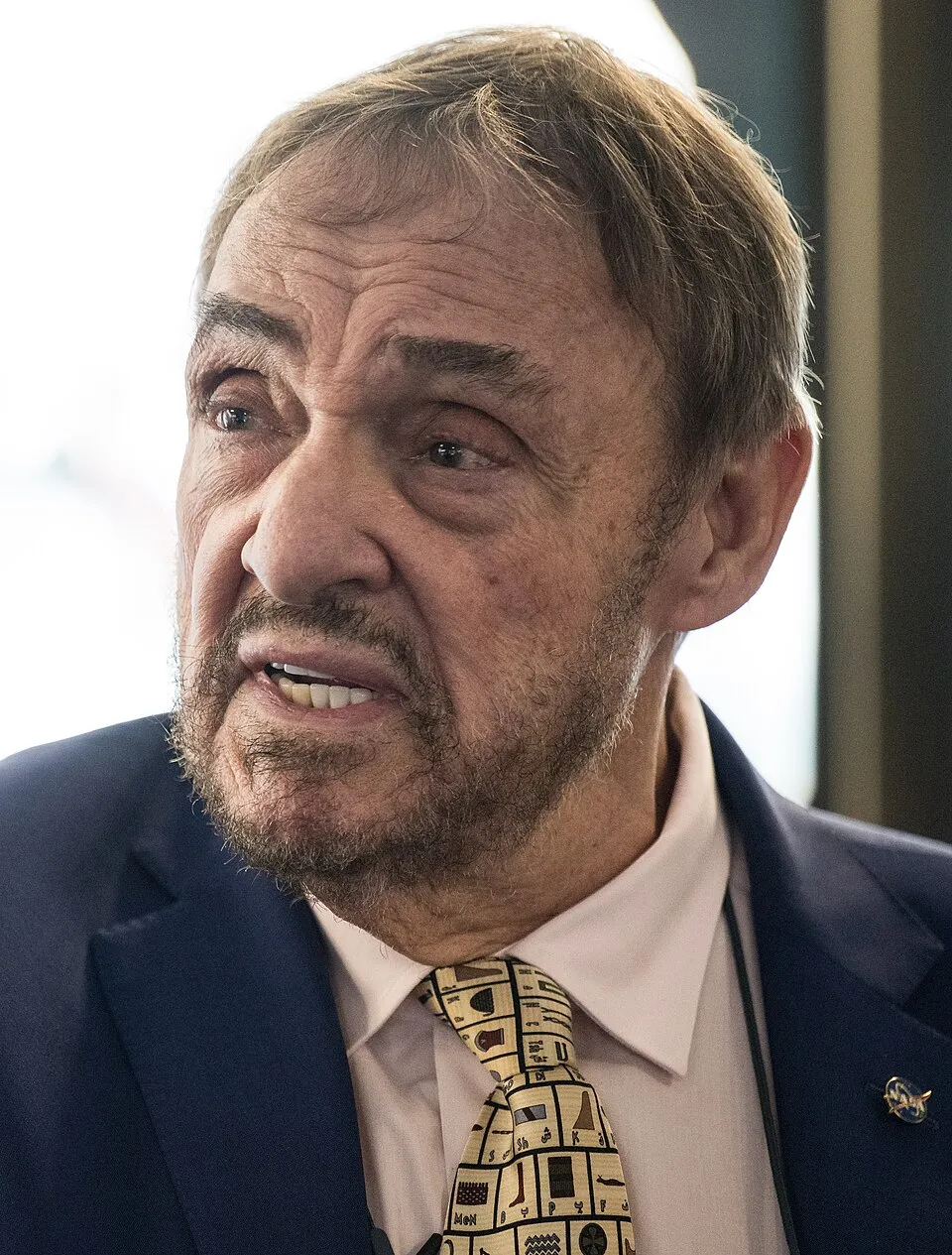 Aktor senior John Rhys-Davies dalam sebuah acara perfilman