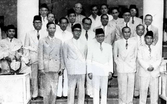 Profil Kabinet Burhanuddin Harahap koalisi 13 partai sejarah Indonesia