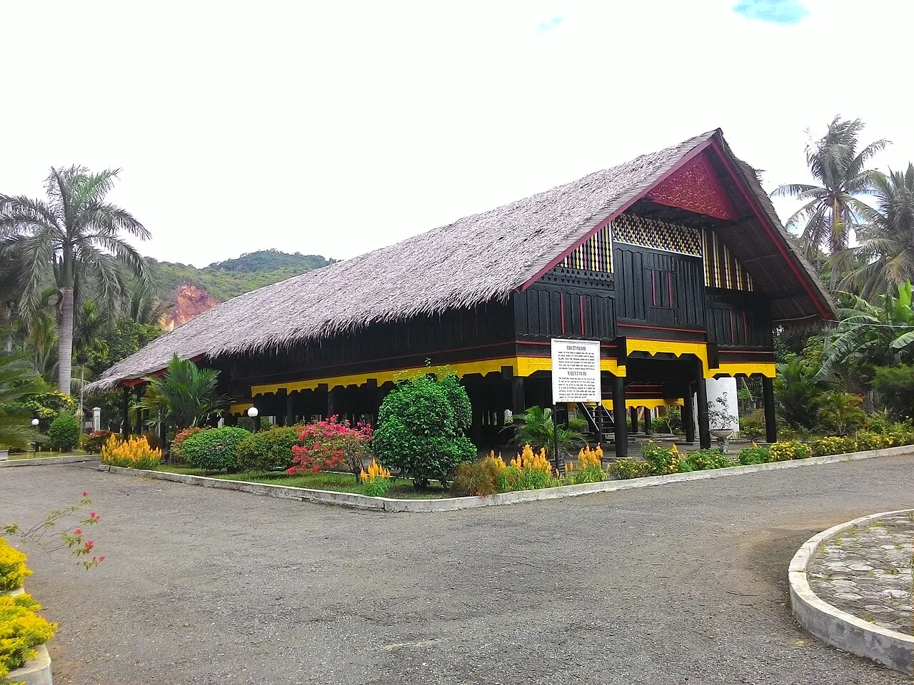 Pemandangan alam dan situs sejarah di Kabupaten Aceh Besar