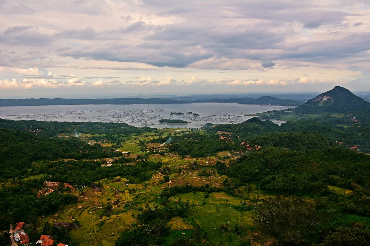 Profil Kabupaten Purwakarta, Sejarah dan Destinasi Istimewa di Jawa Barat