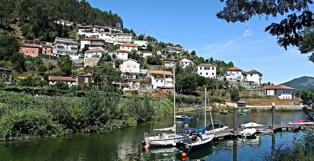 Pemandangan wilayah Kota Gondomar di Portugal sebagai pusat industri perhiasan emas