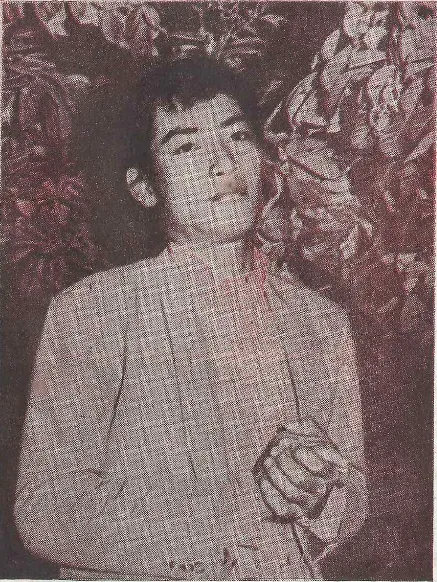Potret arsip musisi legendaris Indonesia Tonny Koeswoyo pendiri Koes Plus