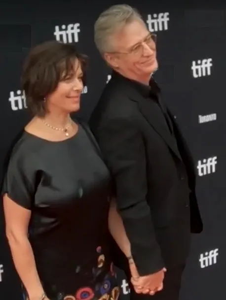 Linus Roache bersama istrinya Rosalind Bennett di ajang festival film