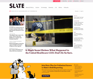 Tampilan logo dan situs web majalah online Slate sebagai pionir jurnalisme digital