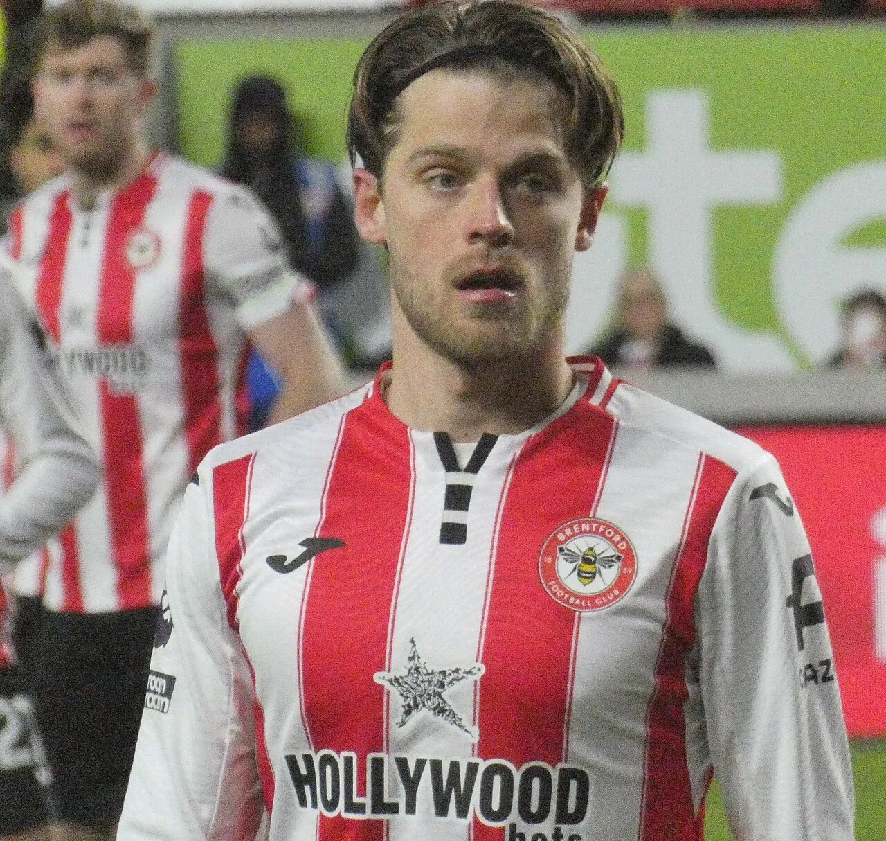 Profil Mathias Jensen sebagai gelandang Brentford dan tim nasional Denmark