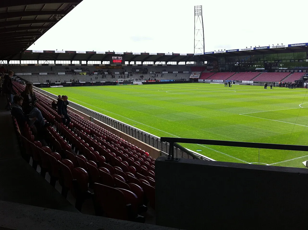 Tampak depan MCH Arena di Herning Denmark sebagai markas FC Midtjylland