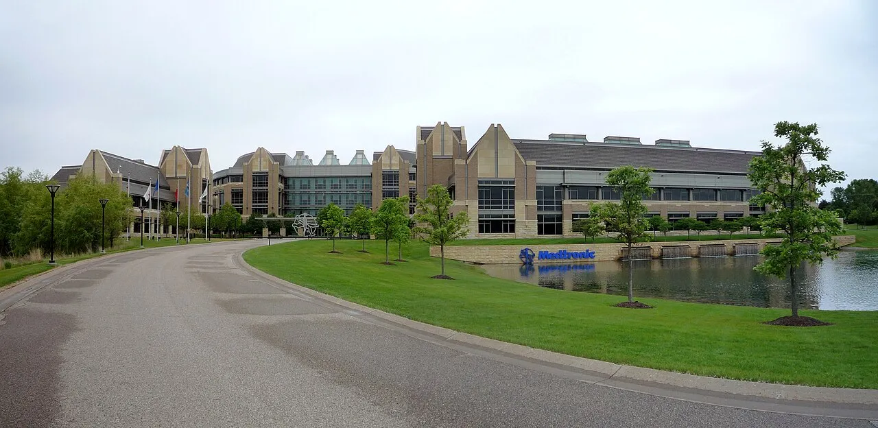 Pusat fasilitas teknologi kesehatan Medtronic di Minneapolis Amerika Serikat