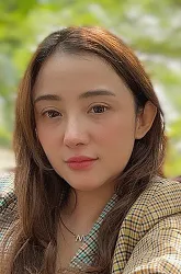 Selebritas internet dan aktris Indonesia Meisita Lomania
