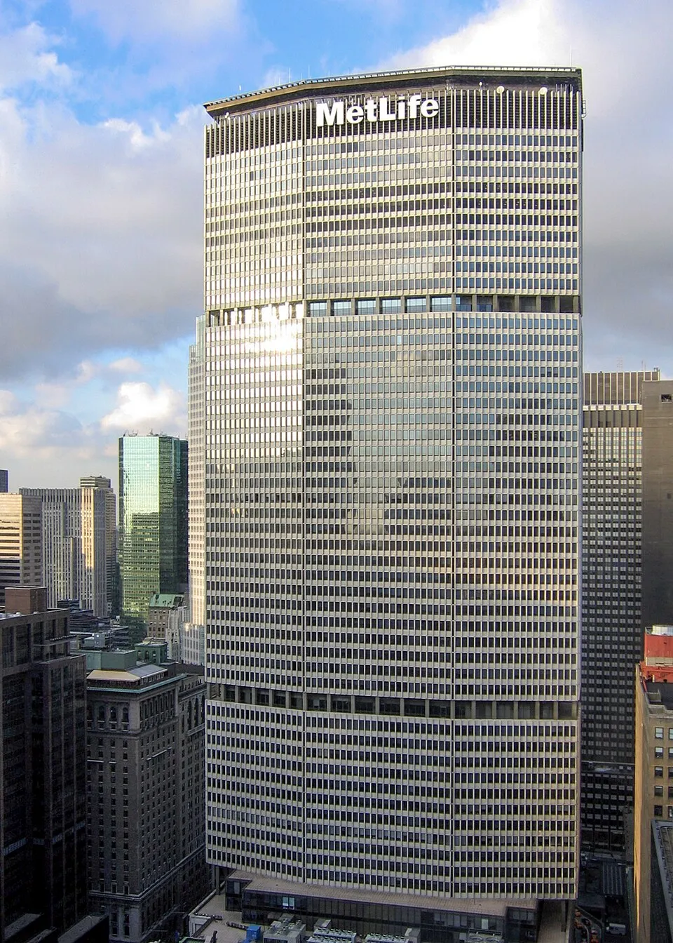 Gedung perkantoran MetLife Building di Midtown Manhattan, New York City