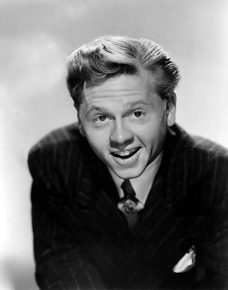 Aktor legendaris Hollywood Mickey Rooney dalam sebuah acara penghargaan film
