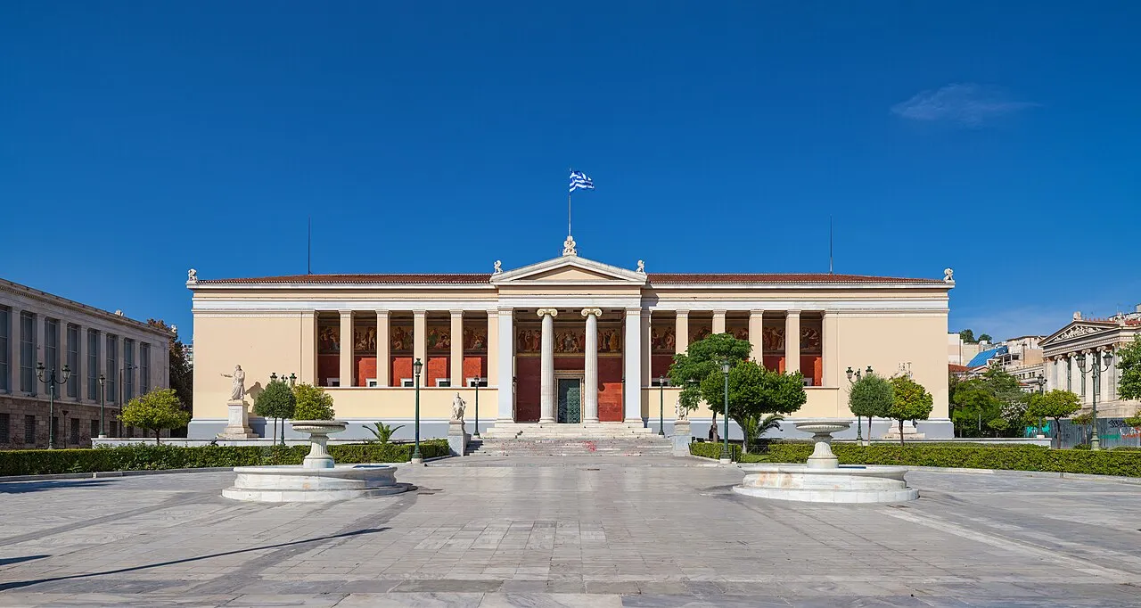 Gedung utama National and Kapodistrian University of Athens berarsitektur neoklasik