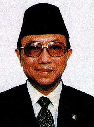 Profil Nugroho Notosusanto sejarawan militer dan mantan Menteri Pendidikan