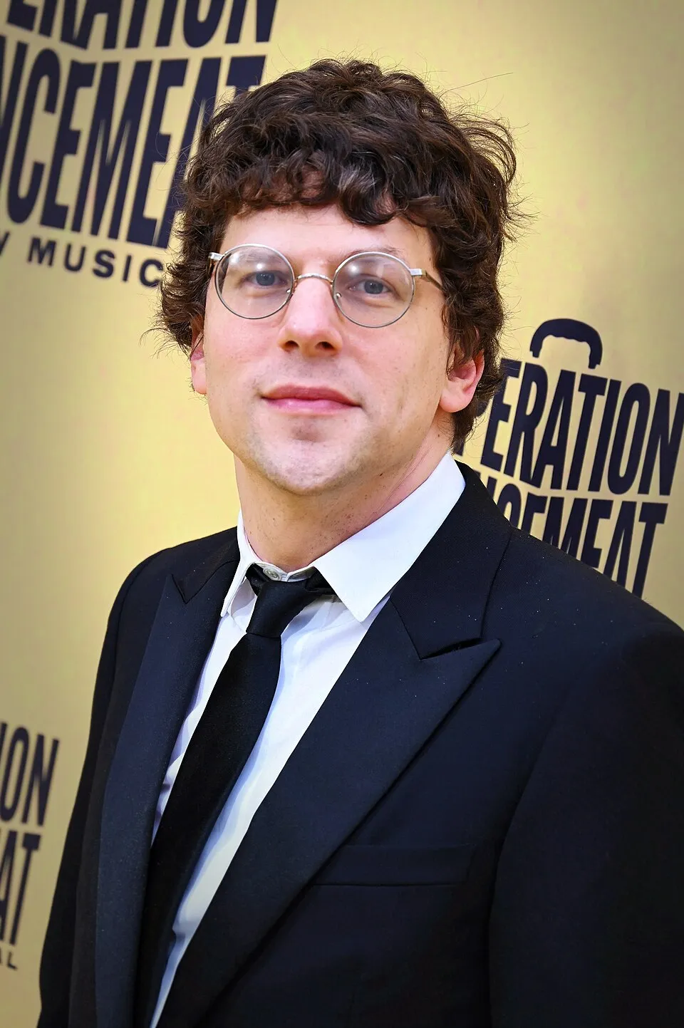 Aktor Hollywood Jesse Eisenberg saat menghadiri pemutaran film perdana