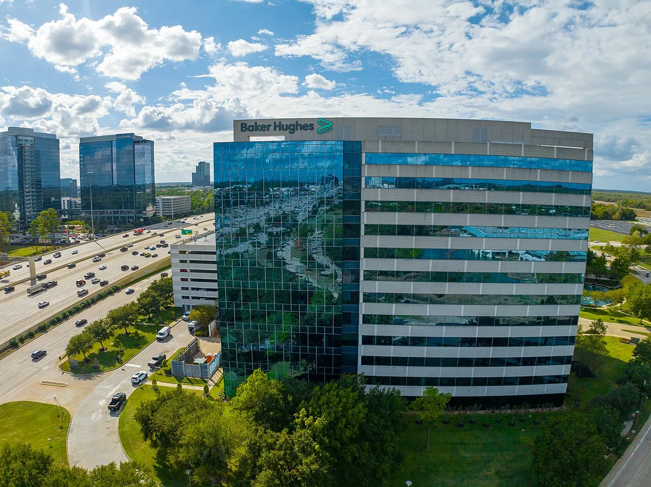 Gedung kantor pusat Baker Hughes di Houston Texas