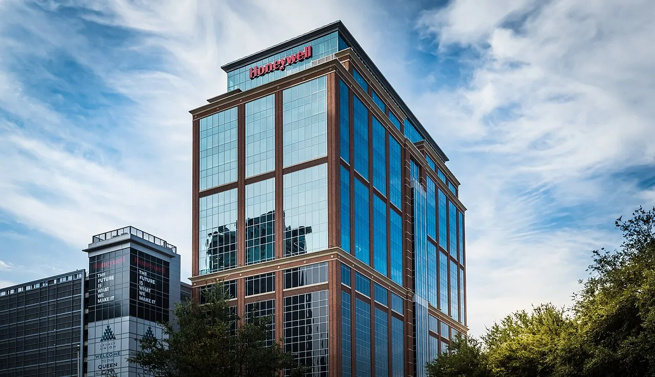 Gedung kantor pusat Honeywell International Inc. di Amerika Serikat