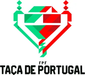 Trofi dan suasana pertandingan dalam ajang kejuaraan sepak bola Piala Portugal