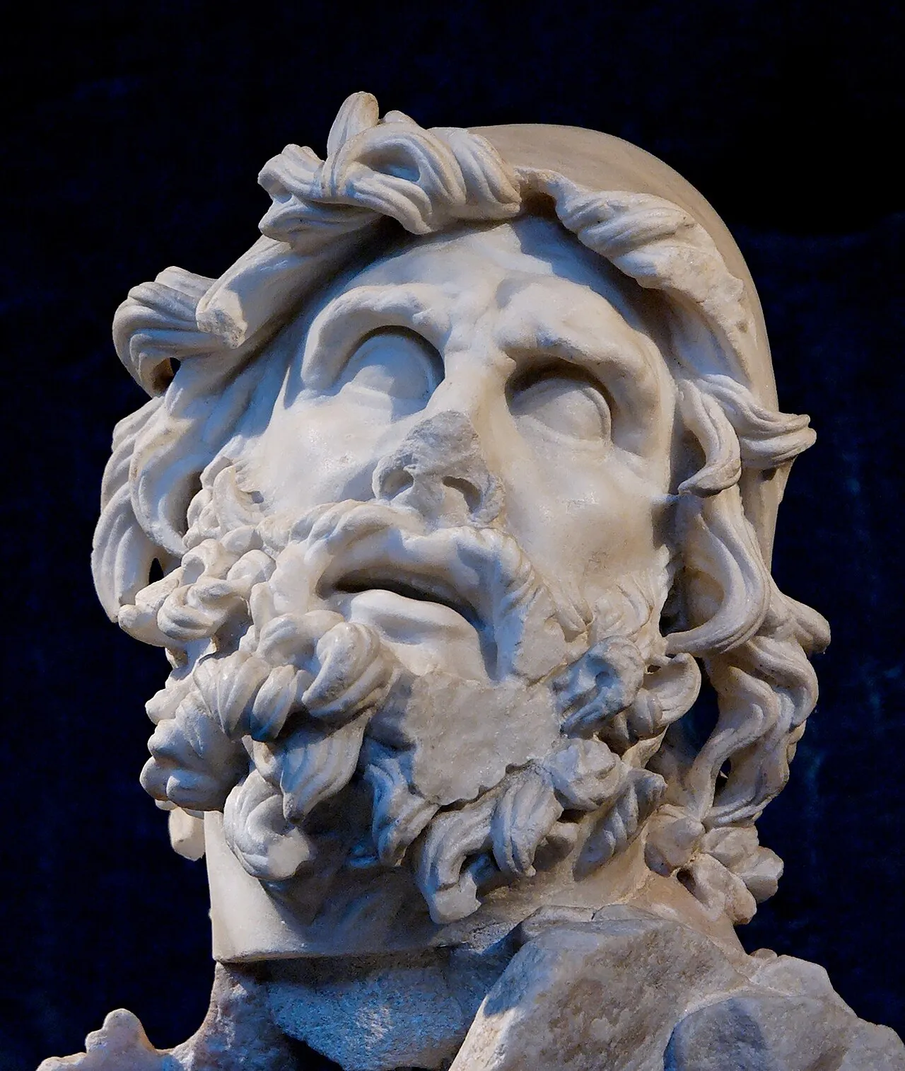 Ilustrasi patung marmer klasik Odysseus dalam mitologi Yunani