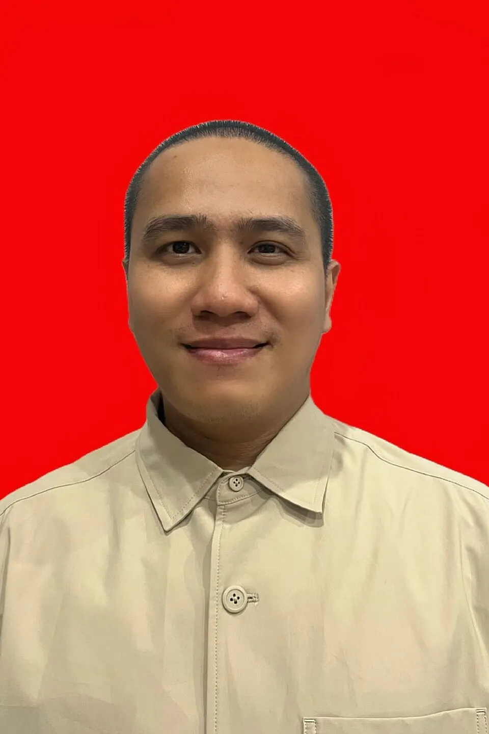 Penyanyi dan politikus Ressa Herlambang