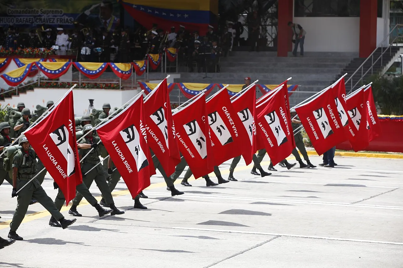 Pemandangan kota Caracas di Venezuela sebagai latar belakang sejarah Revolusi Bolivarian
