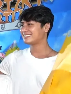 Aktor dan pengusaha Rizky Billar dalam sebuah acara publik di Jakarta