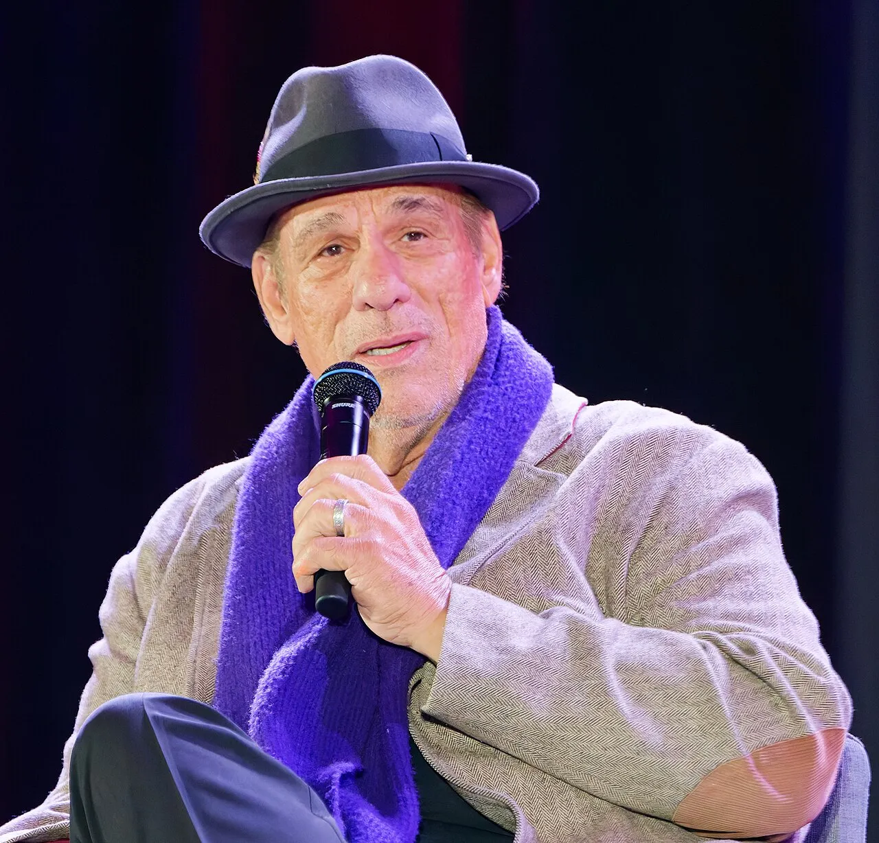 Profil Robert Davi aktor Hollywood dan penyanyi jazz terkenal