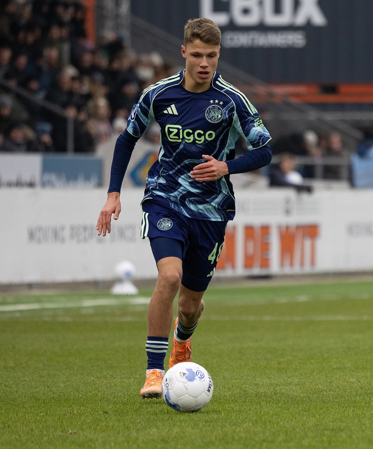 Sean Steur, gelandang muda Belanda yang bergabung dengan Newcastle United