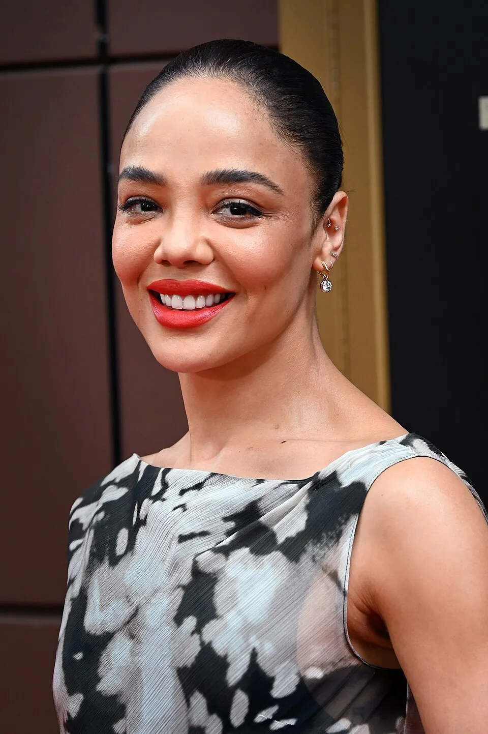 Profil Tessa Thompson sebagai aktris Hollywood berbakat pemeran Valkyrie di Marvel Cinematic Universe