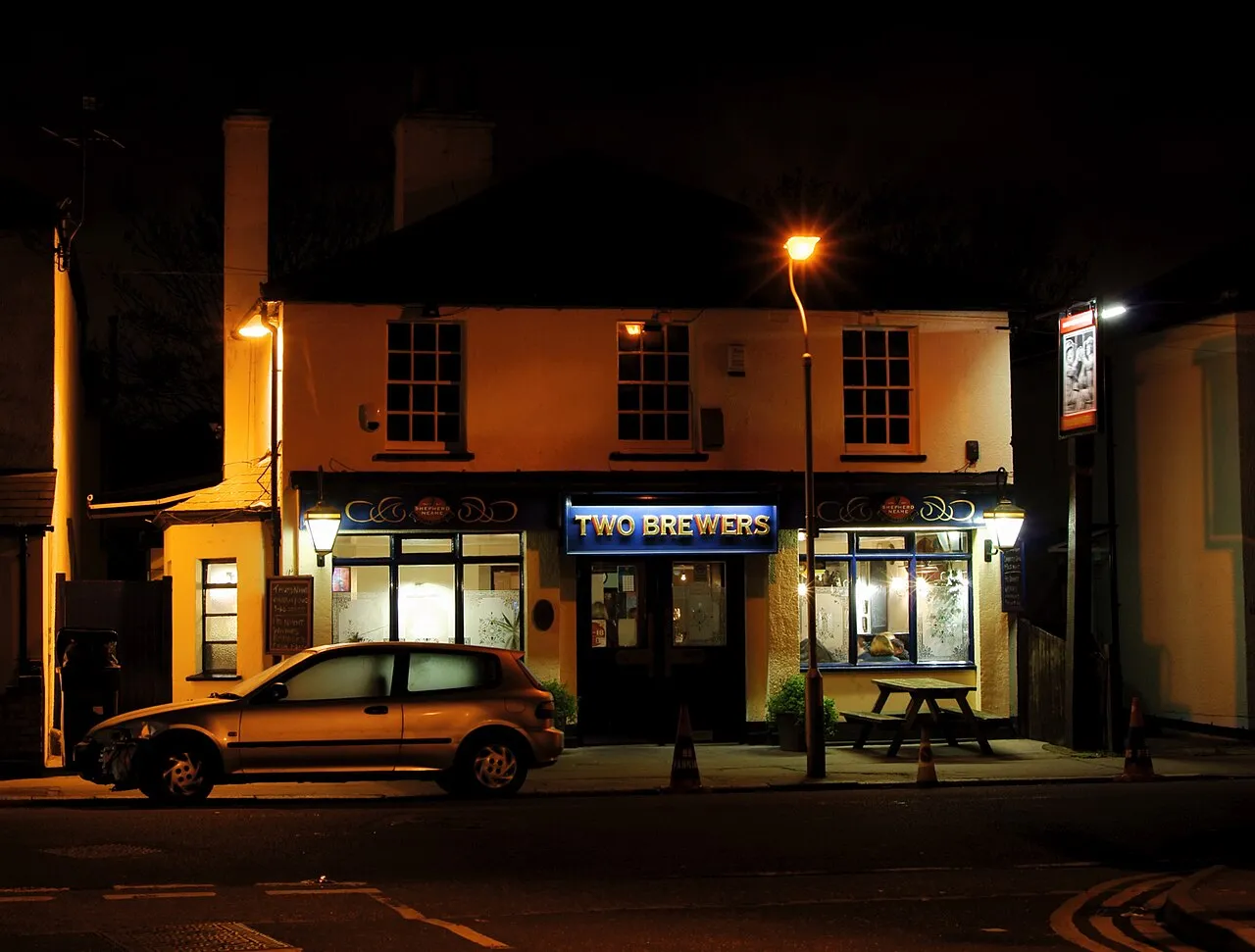 Pemandangan kawasan sub-urban Selhurst di London Borough of Croydon