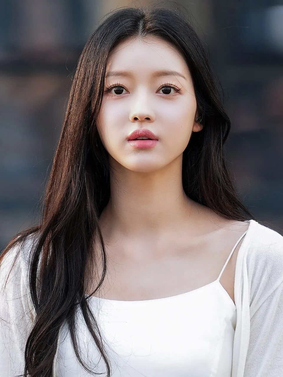 Profil penyanyi dan aktris Korea Selatan YooA