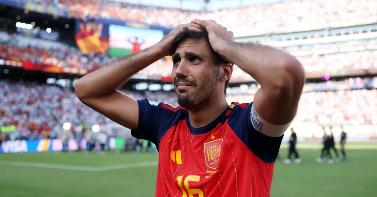 Gelandang Manchester City Rodri saat berlaga di lapangan hijau