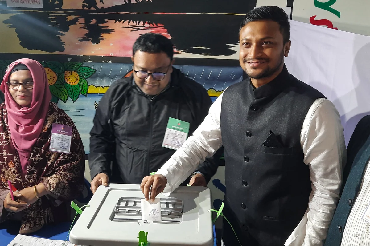 Ilustrasi penyerangan rumah Shakib Al Hasan di Bangladesh usai tampil bersama Sheikh Hasina
