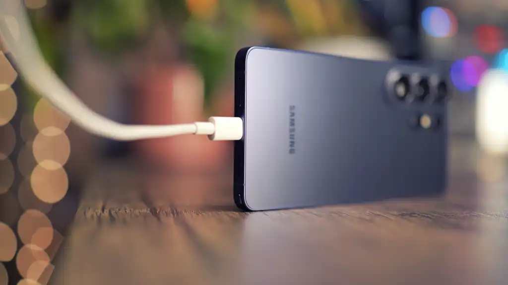 Ilustrasi bocoran spesifikasi baterai Samsung Galaxy S27 Ultra terbaru