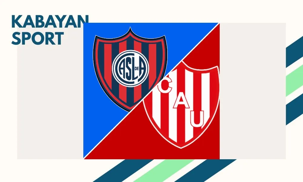Duel perebutan bola antara pemain San Lorenzo dan Unión Santa Fe di Liga Argentina