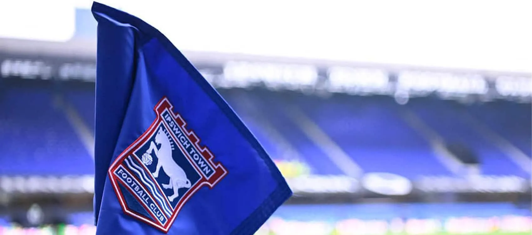 Gelandang baru Ipswich Town Sasa Lukic bersiap menghadapi musim kompetisi Liga Inggris