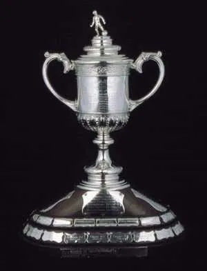 Trofi dan sejarah turnamen Scottish Cup di Skotlandia