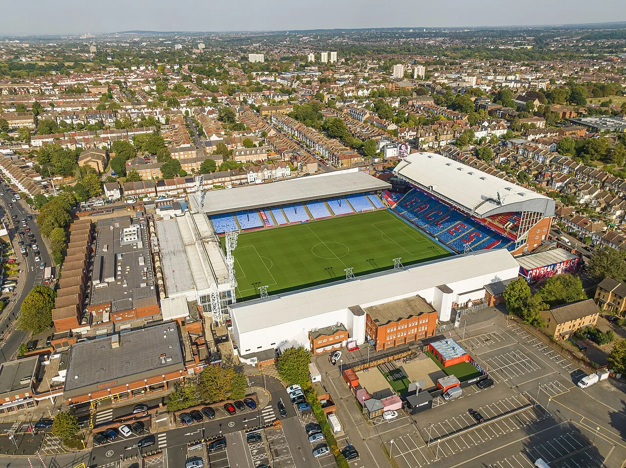 Stadion Selhurst Park kandang klub Crystal Palace di London