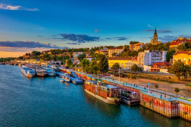 Pemandangan kota dan gedung perkantoran pusat teknologi di Belgrade, Serbia
