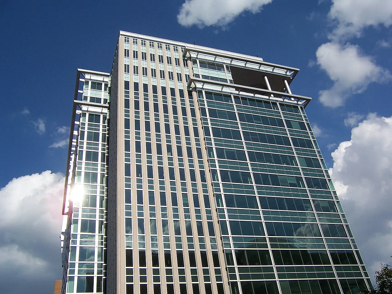 Gedung pusat Simon Property Group di Indianapolis, Indiana