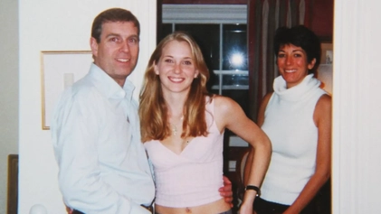 Ilustrasi gedung Kerajaan Inggris dan dokumen investigasi kasus Jeffrey Epstein