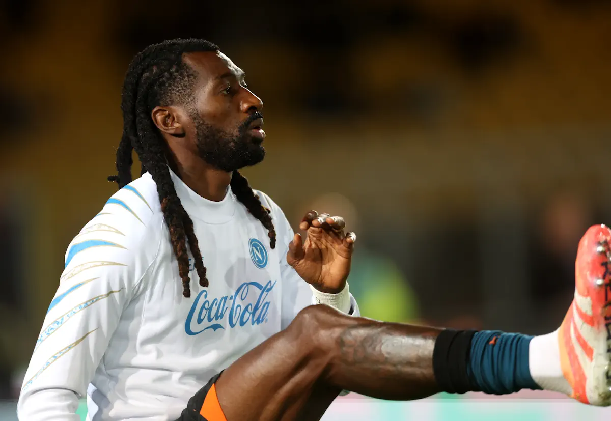 Frank Anguissa saat membela Napoli dalam pertandingan Serie A