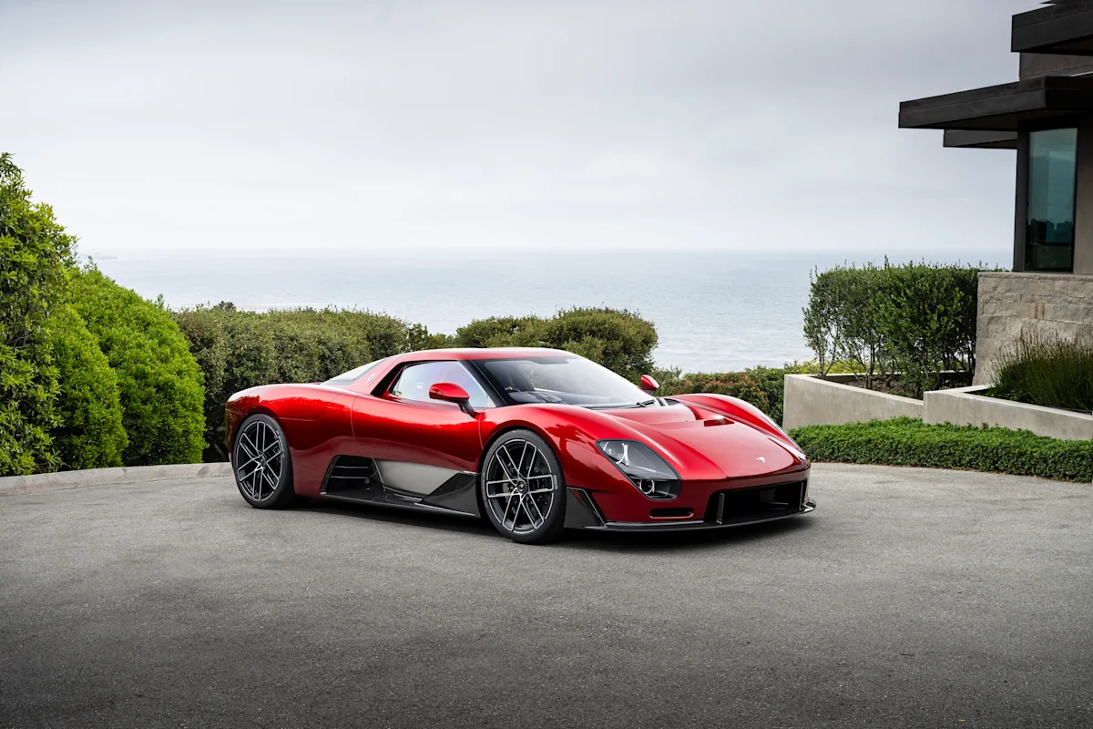Supercar manual terbaru McLaren MCL 6GT dipamerkan di Pebble Beach