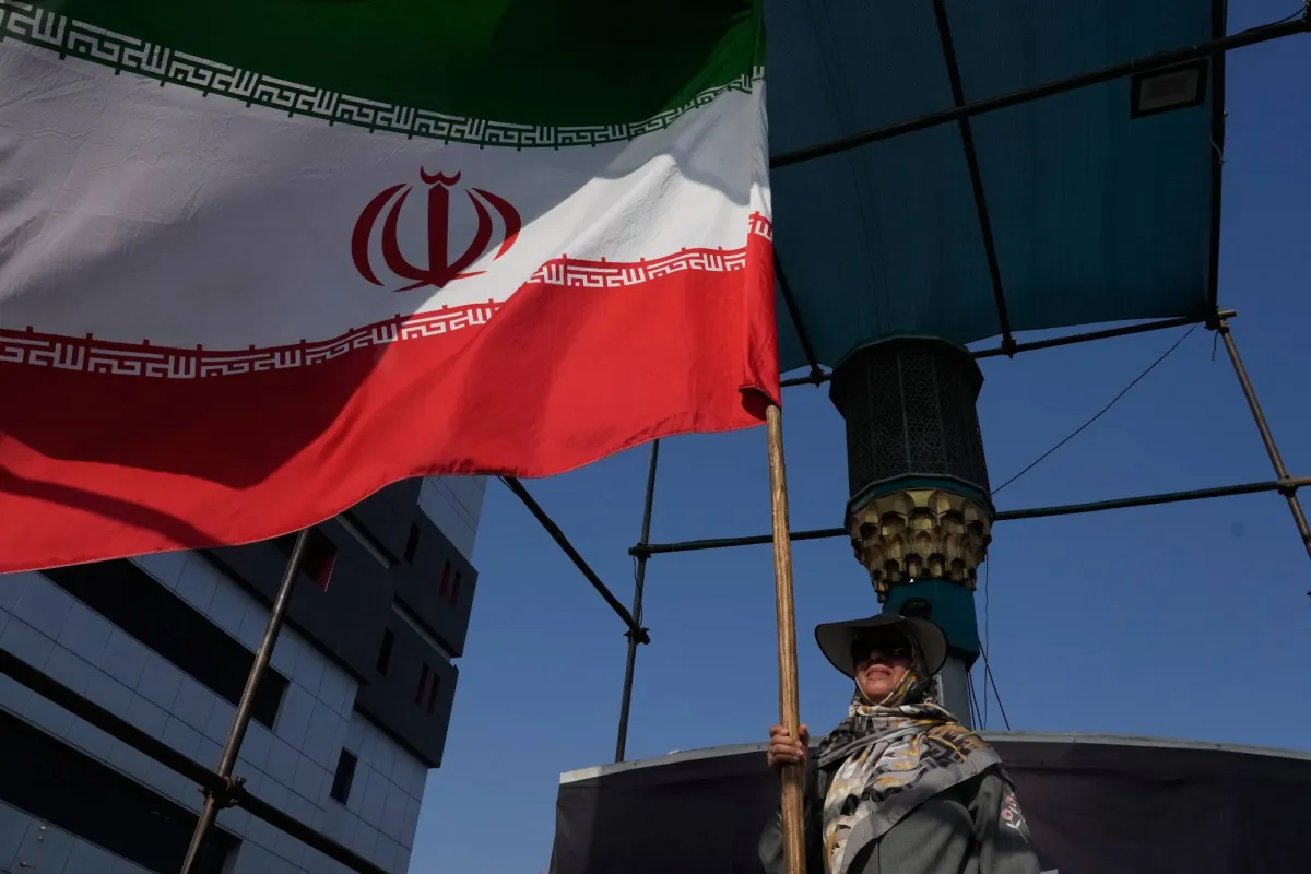 Ketegangan geopolitik antara Amerika Serikat dan Iran terkait Selat Hormuz dan program nuklir