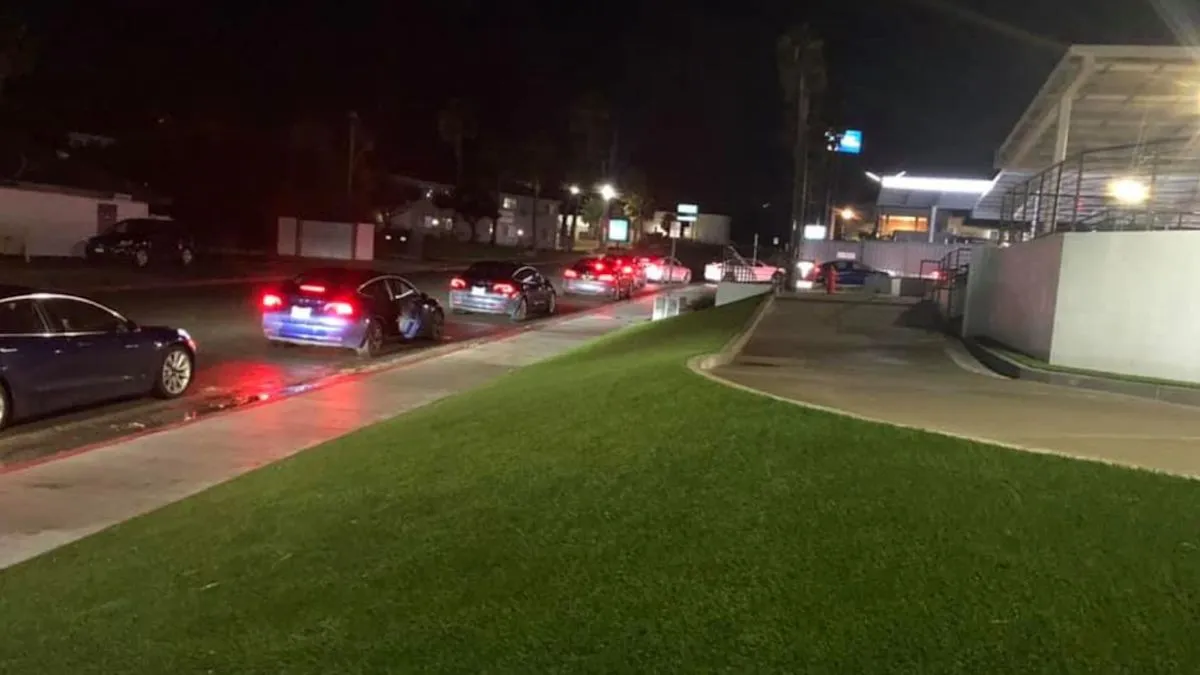 Tesla sepakat hentikan pemblokiran akses Supercharger dalam penyelesaian gugatan